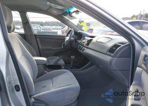 2003 Toyota Camry Le из США, поврежденный, VIN 4T1BE32K73U198272